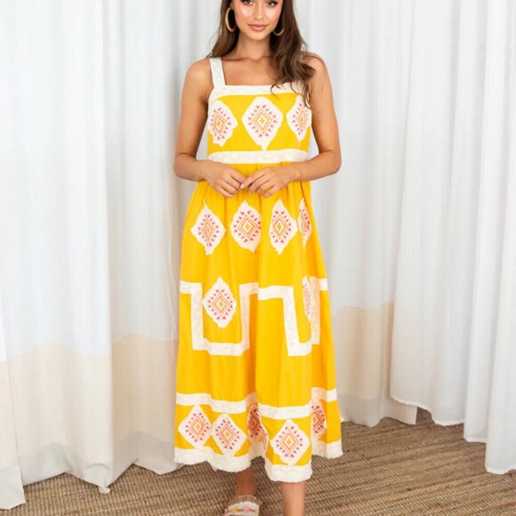 Anannasa HARPER Embroidery Boho Dress Patchwork Lace Trim M - Picture 2 of 4